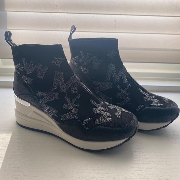 MICHAEL MICHAEL KORS SOCK SNEAKERS LOGO Kids - Picture 3 of 14